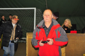 1_dsc8846.jpg (126272 bytes)